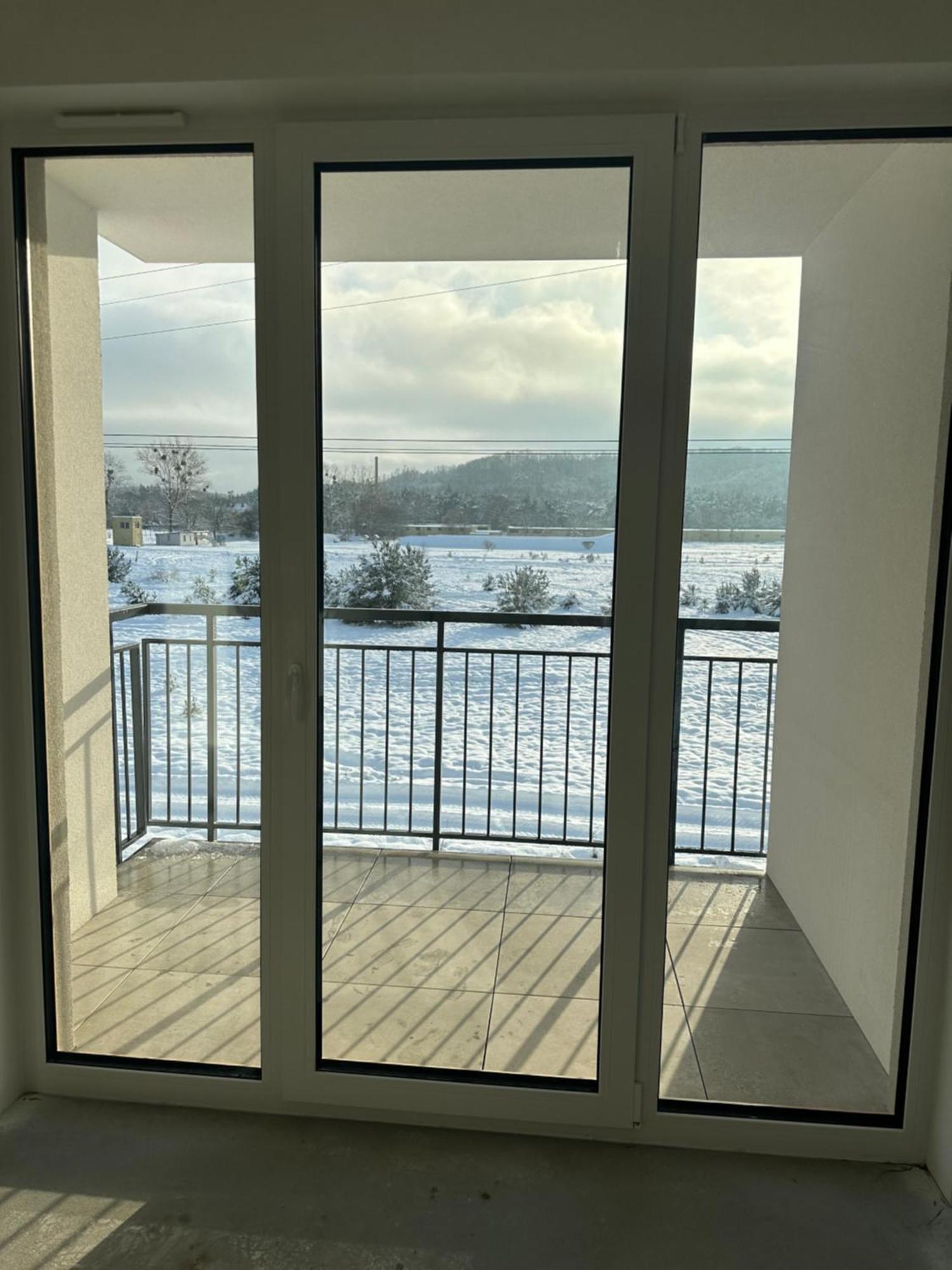 Celine - Mona Luxury Apartament *